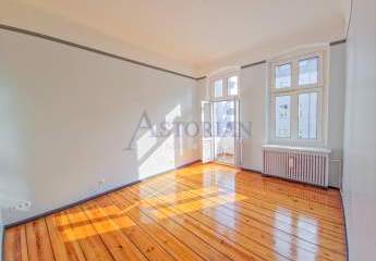 Sonnige und sanierte Eigentumswohnung in Parklage mit Balkon