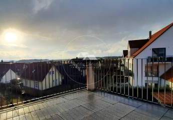 Über den Dächern von Hemau - Maisonette mit Garage und Balkon