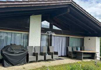 Charmantes Einfamilienhaus mit großzügigem Garten und modernisiertem Wohnkomfort