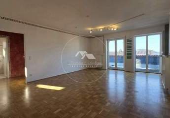 Kreativ wohnen im Herzen von Parsberg - perfekt für Singles oder junge Paare