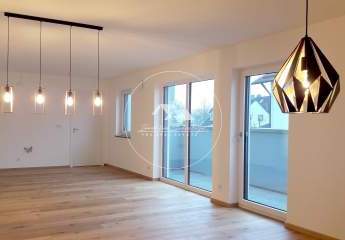 Renovierte Traumwohnung mit Balkon, Fußbodenheizung & Stellplätzen in Offenstetten