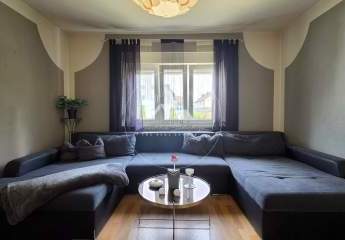 Interessantes Anlageobjekt in gepflegtem Dreifamilienhaus