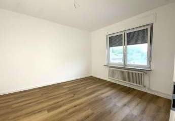 Helle frisch sanierte 2,5 Zimmer Wohnung in Bestlage von Wattenscheid – direkt am Aldi & Netto