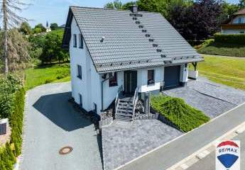 Idylle pur: schickes EFH mit ca. 7.000 qm Eigengrund in Schwarzenbach/ Wald