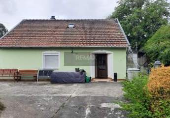 Rückzugsort im Grünen – Freizeitgrundstück mit Haus