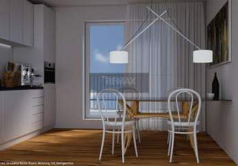 Kernsanierte 4-Zimmer DG Wohnung