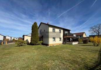 Charmantes Einfamilienhaus in ruhiger Wohnlage von Seybothenreuth/Plössen