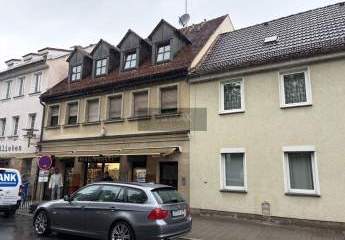Charmante 2-Zimmer-Wohnung mit Balkon am Bohlenplatz