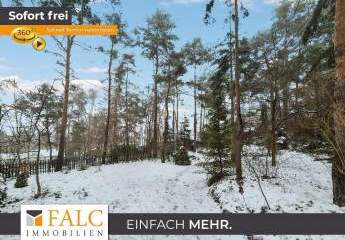 Baugrundstück mit schönem Wochenendbungalow - FALC Immobilien