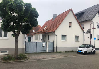 Einfamilienhaus, 4 Zimmer, Küche, 2 Bäder