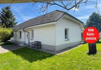 RESERVIERT! Einfamilienhaus im Bungalowstil, ca. 15 km bis Prenzlau, 3 Minuten zum See und ca. 90 km bis Berlin