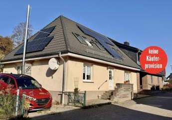 HORN IMMOBILIEN ++ Krickow bei Neubrandenburg, Doppelhaushälfte + großes Grundstück