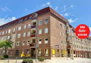 HORN IMMOBILIEN++ Neubrandenburg Zentrum, modernisierte 3-Raum Eigentumswohnung mit Balkon, EBK und weiteren Extras