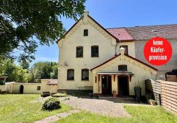 HORN IMMOBILIEN ++ idyllisches Zweifamilienhaus in Wrodow bei Neubrandenburg