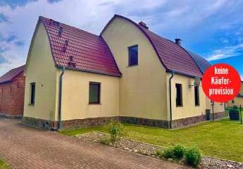 HORN IMMOBILIEN ++ bezugsfertige Doppelhaushälfte in Pasewalk mit Kamin und Einbauküche