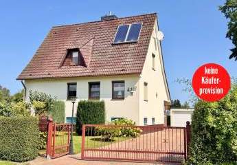 HORN IMMOBILIEN ++ tolles Einfamilienhaus in Ueckermünde, ruhige Lage, sehr gepflegt, Garage, Pool