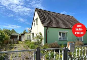 HORN IMMOBILIEN ++ Friedland (Meckl.) Haus mit viel Platz und großem Grundstück, sanierungsbedürftig