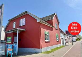 HORN IMMOBILIEN++ Neubrandenburg, Wohn- und Geschäftshaus in guter Lage, mit Keller und Stellplatz