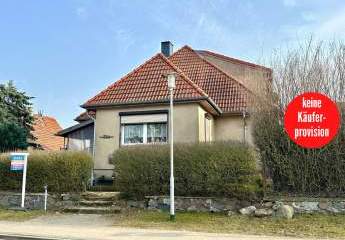 HORN IMMOBILIEN ++ Doppelhaushälfte mit großem Grundstück in Burg Stargard Quastenberg