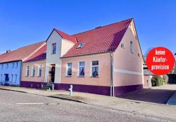 HORN IMMOBILIEN ++ großes Einfamilienhaus in Brüssow bei Löcknitz