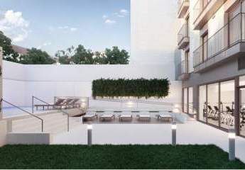 Exklusives Penthouse mit Pool und Stellplatz
