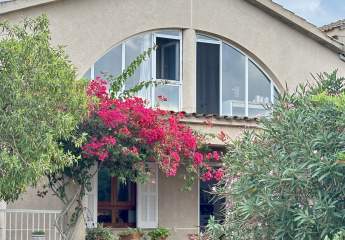 Exklusiv bei uns! Große Finca mit Pool, Einliegerwohnung und hohem Potenzial