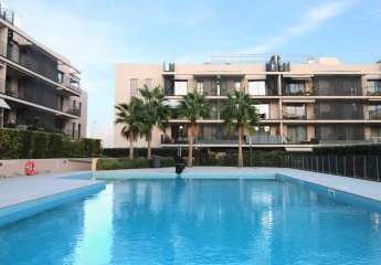 Modernes Wohnen mit mediterranem Flair - stilvolle Wohnung mit Balkon und Gemeinschaftspool