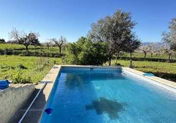 Finca mit Gestaltungspotenzial in Santa Eugènia, Mallorca