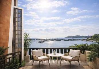 Traumwohnung in erster Meereslinie auf Mallorca - Stilvoll renoviert mit Balkon & Hafenblick