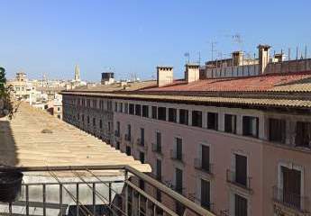 Renovierungsbedürftige Wohnung mit viel Potenzial in best Lage in Palma!