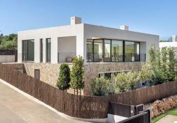 Neubau von Luxusvillen auf Mallorca in der schönen Cala Murda