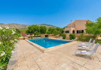 Mediterrane Finca mit ETV-Lizenz, Panoramablick und weitläufigem Naturgrundstück - exklusives Refugium mit hohem Investmentpotenzial