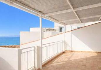 Stadthaus in Portixol mit Terrassen und Meerblick