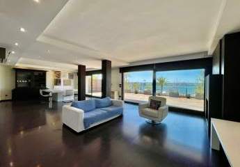 Spektakuläre Etagenwohnung mit Meerblick am Hafen von Alcudia