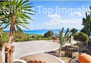 Modernes Anwesen mit Vermieterlizenz, Sportanlage und Restaurant