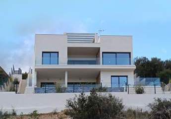 Exklusives Neubau-Chalet in Son Servera mit spektakulärem Meerblick und Infinity-Pool