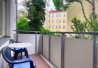 freies möbliertes Apartment mit Balkon in Friedenau