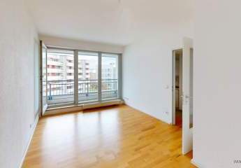 Vorankündigung: Ruhig, Zentral, Mitte: 2-Zi.-Wohnung mit Balkon im 6. OG, max. 4 J. befristet