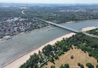 Campingplatz, Tiny Houses und Ausflugscafé mit Biergarten - Toplage in Köln, direkt am Rhein!