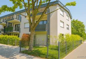 Moderne Neubau-Wohnung mit Balkon in Fürstenfeldbruck