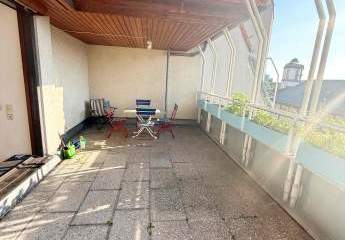 Quadrate nähe Uni | Gepflegte 2 ZKB DG-Wohnung mit Terrasse | TG Stellplätze inkl.