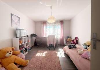 Bezugsfreie 2 ZKB mit Balkon in verkehrsgünstiger Lage | Großteils modernisiert | Fernwärme Heizung