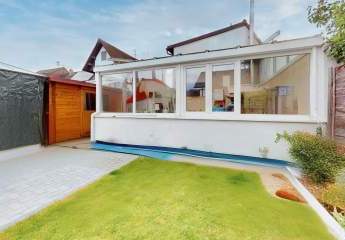 Ruhig gelegenes EFH mit Sanierungspotential | Balkon, Garten & Wintergarten  | Garage inkl.