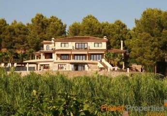 Exklusives Landhaus mit 7 Schlafzimmer und Gästehaus in Calvia zu verkaufen