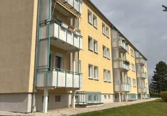 frisch renoviert - modernisierte/helle Etagenwohnung – 2,0 Zi. Küche ohne EBK/Wannenbad (TLB) – ca. 45m²