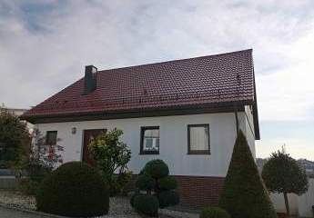 Tolles Anwesen 2711 qm² ;  Haus mit Einliegerwohnung / Doppelgarage wartet auf Sie.