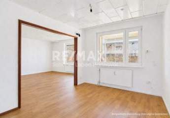 Helle 4-Zimmer-Wohnung mit geschlossener Loggia in Isernhagen- Altwarmbüchen