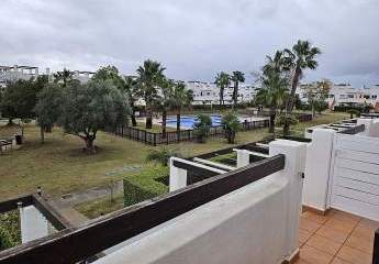 Apartment mit 2 Schlafzimmern im obersten Stockwerk in Condado de Alhama.   