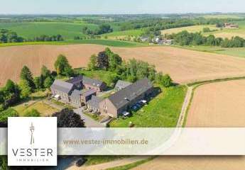 Gut zum Hof in Düsseldorf Hubbelrath - Leben auf dem Vierseithof – Loft-Feeling in Alleinlage