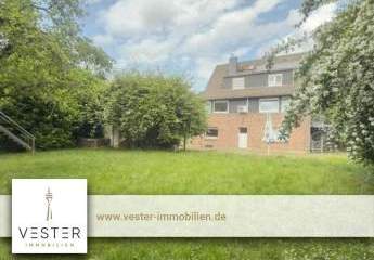 Großzügiges Einfamilienhaus mit sehr viel Platz und Garten im Düsseldorfer Gurkenland